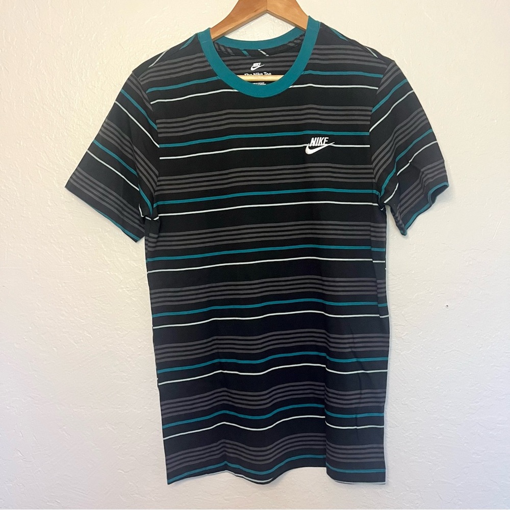 NEW Nike Striped S Tee